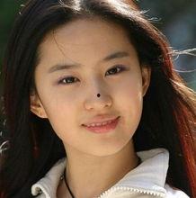 刘亦菲清纯生活照,素颜下的天然美