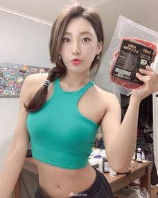 2018网红嫩模,青春风采与网络魅力并存的璀璨之星